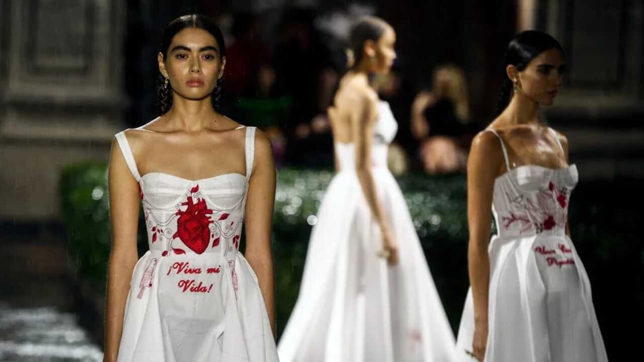 Desfile Dior causa críticas