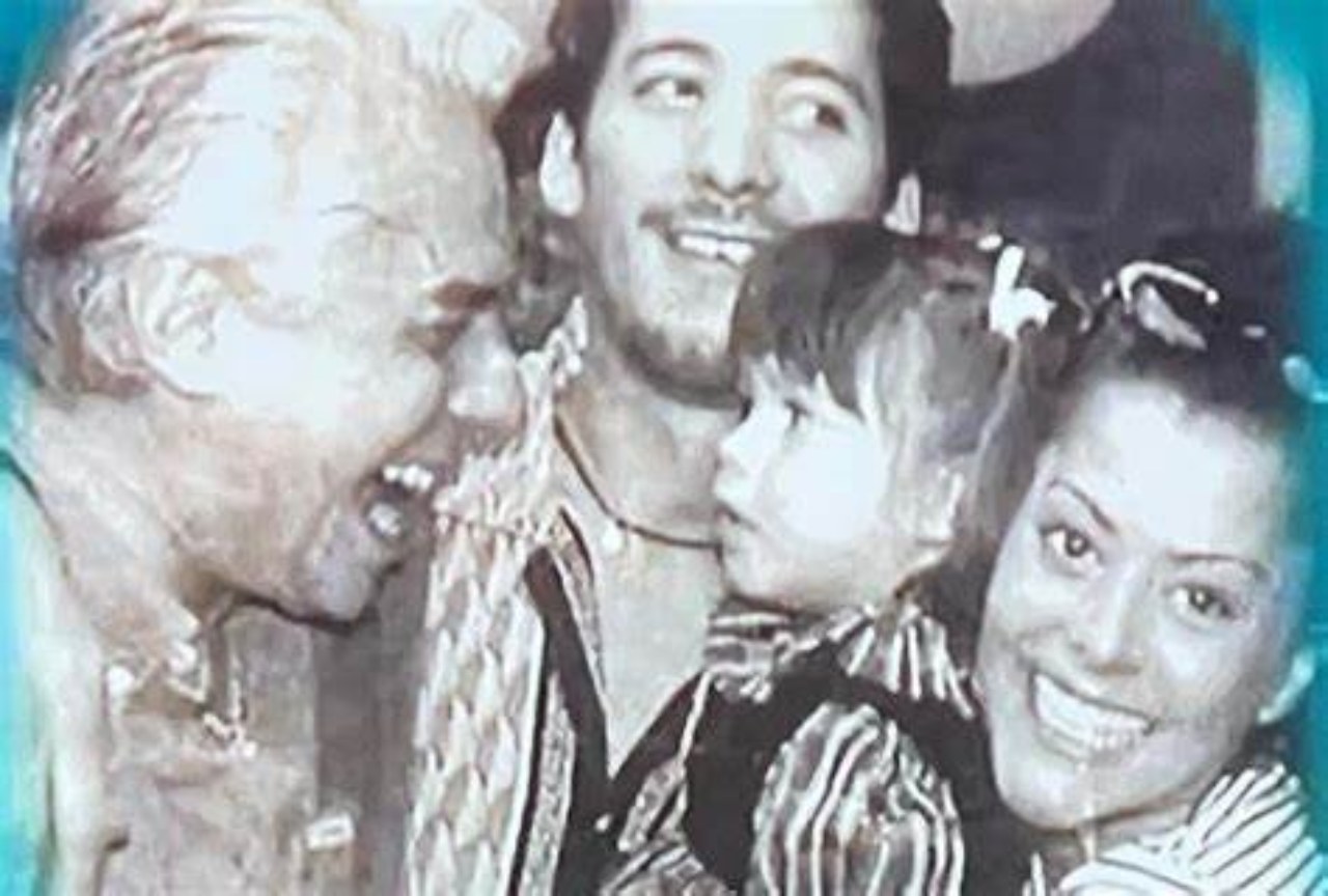 Frida Sofia quita demanda contra abuelo