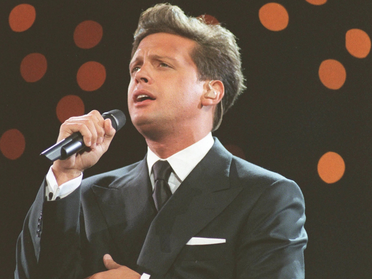 Luis Miguel pensión Aracely Arámbula hijos