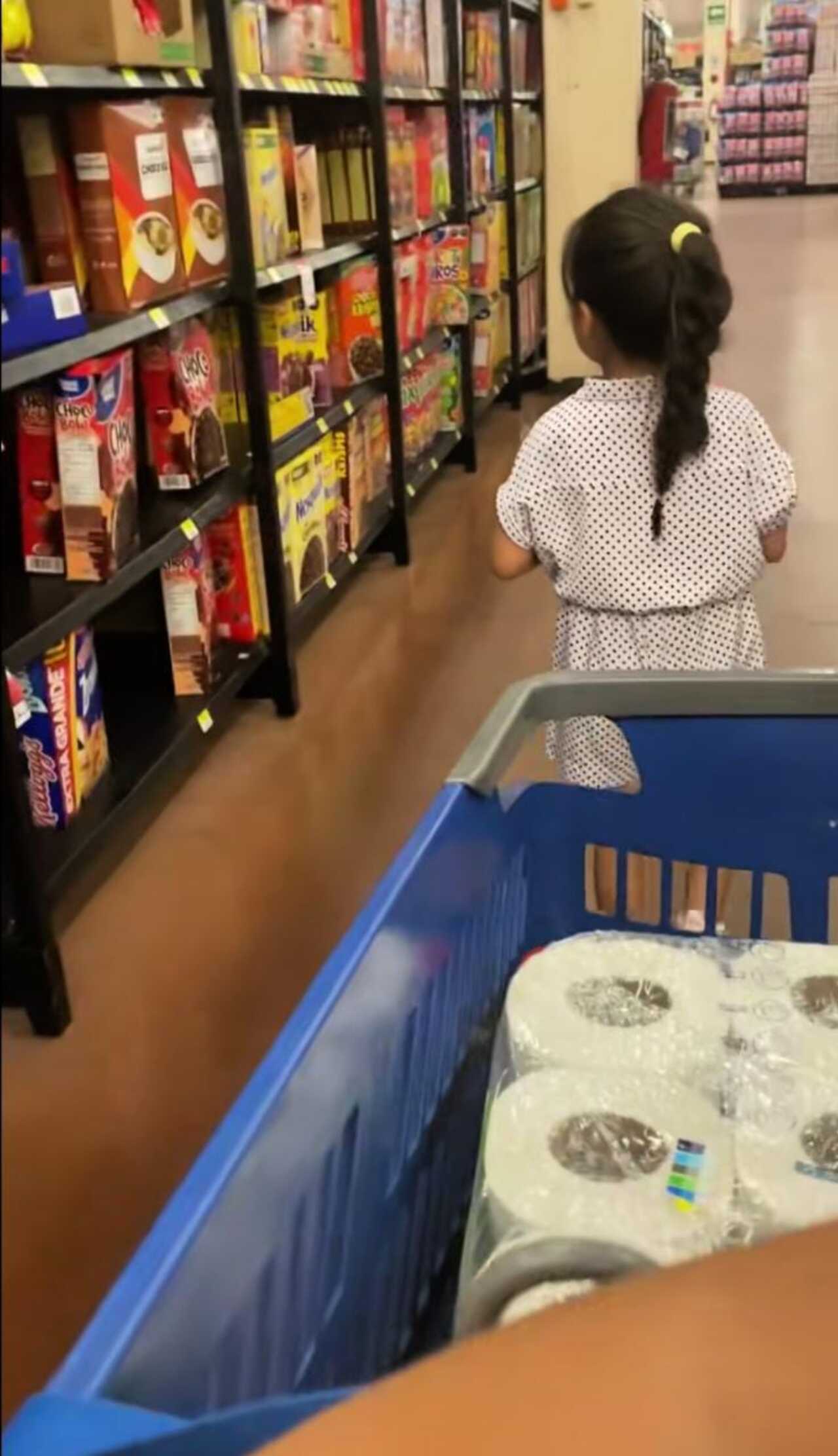 NiÃ±a ayuda a amigo con cÃ¡ncer