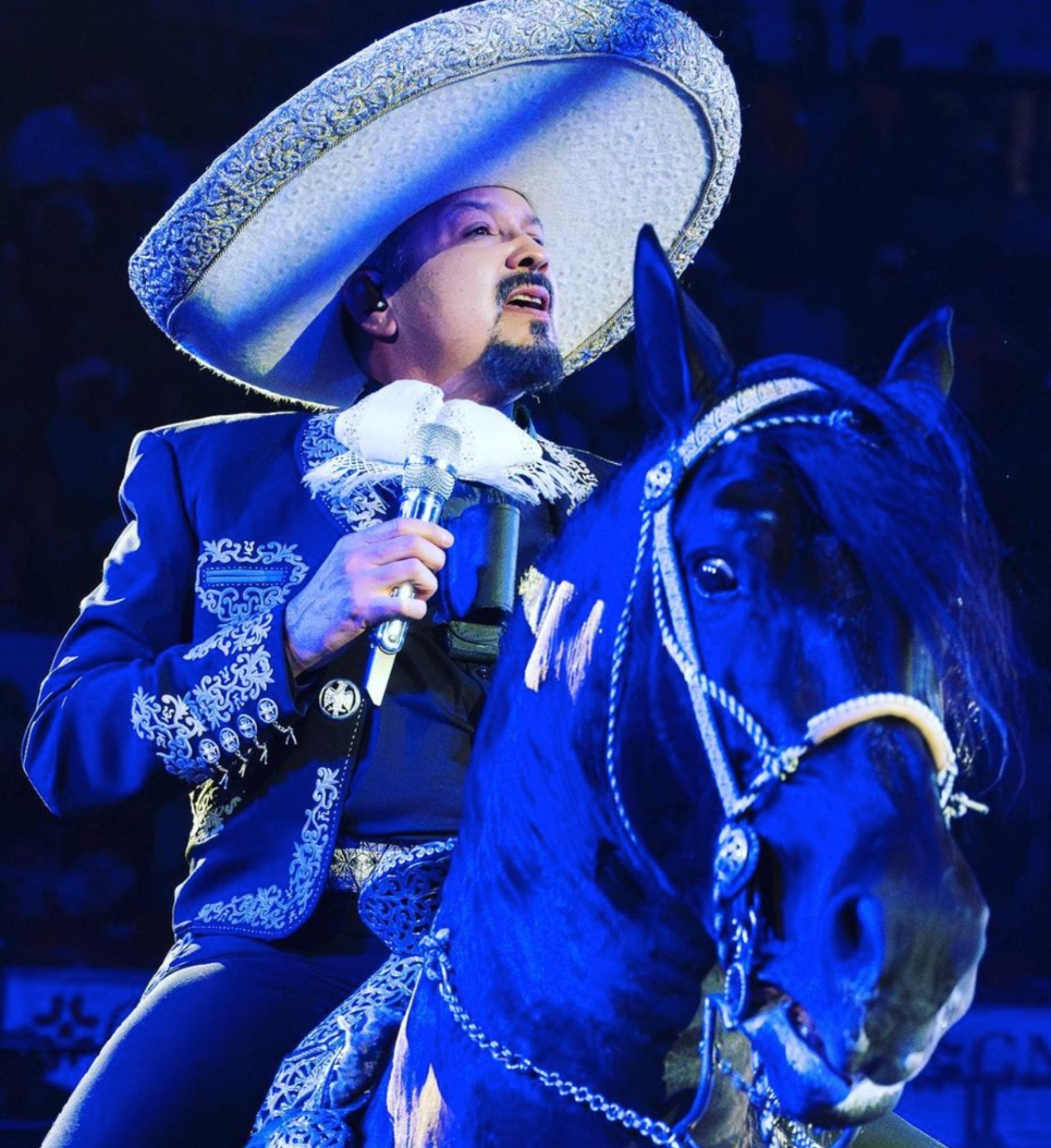 Pepe Aguilar concierto Semivacío Ángela