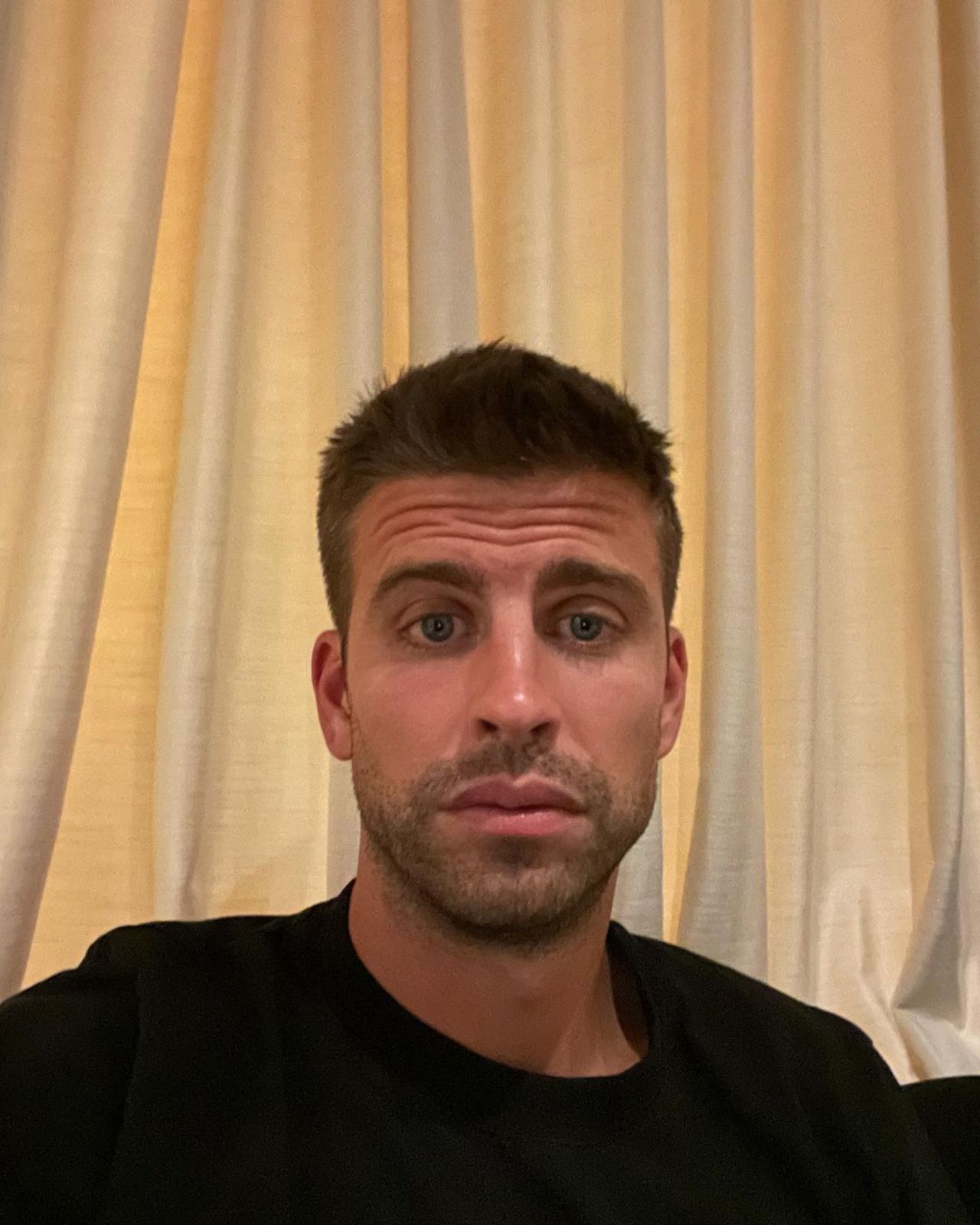 Pique Shakira nueva foto Clara Chia hijos