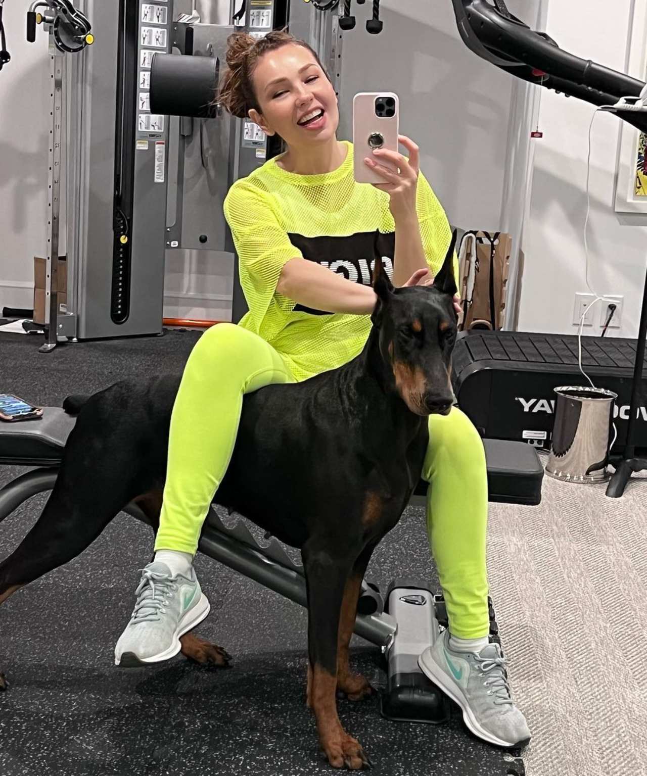 Thalia rostro criticas comparan Lyn May