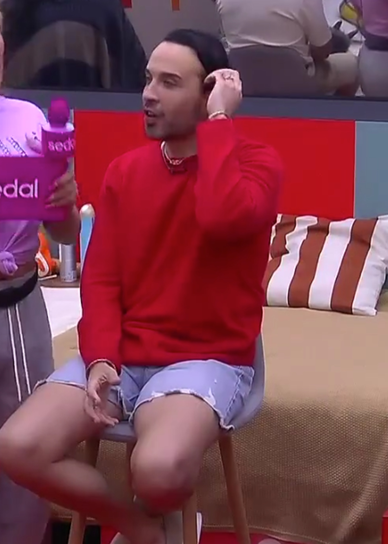 Apio quijano rivalidad Fey