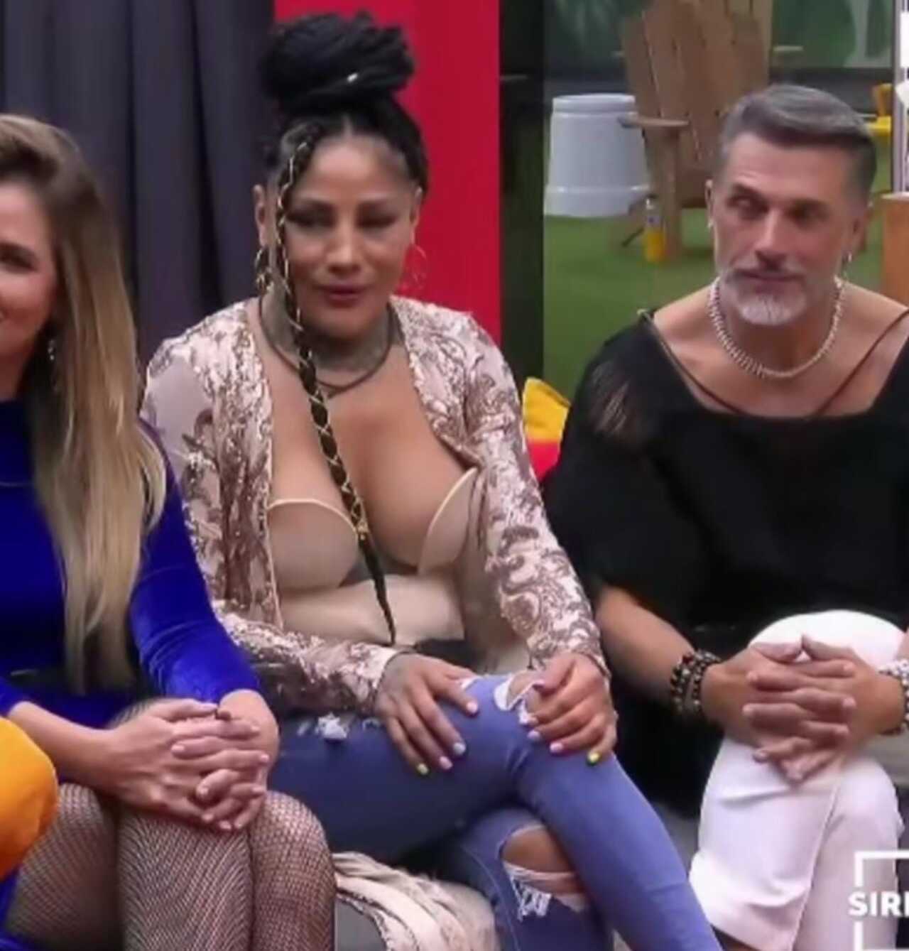 Captan momento en que Galilea Montijo mandaría señales a Paul Stanley