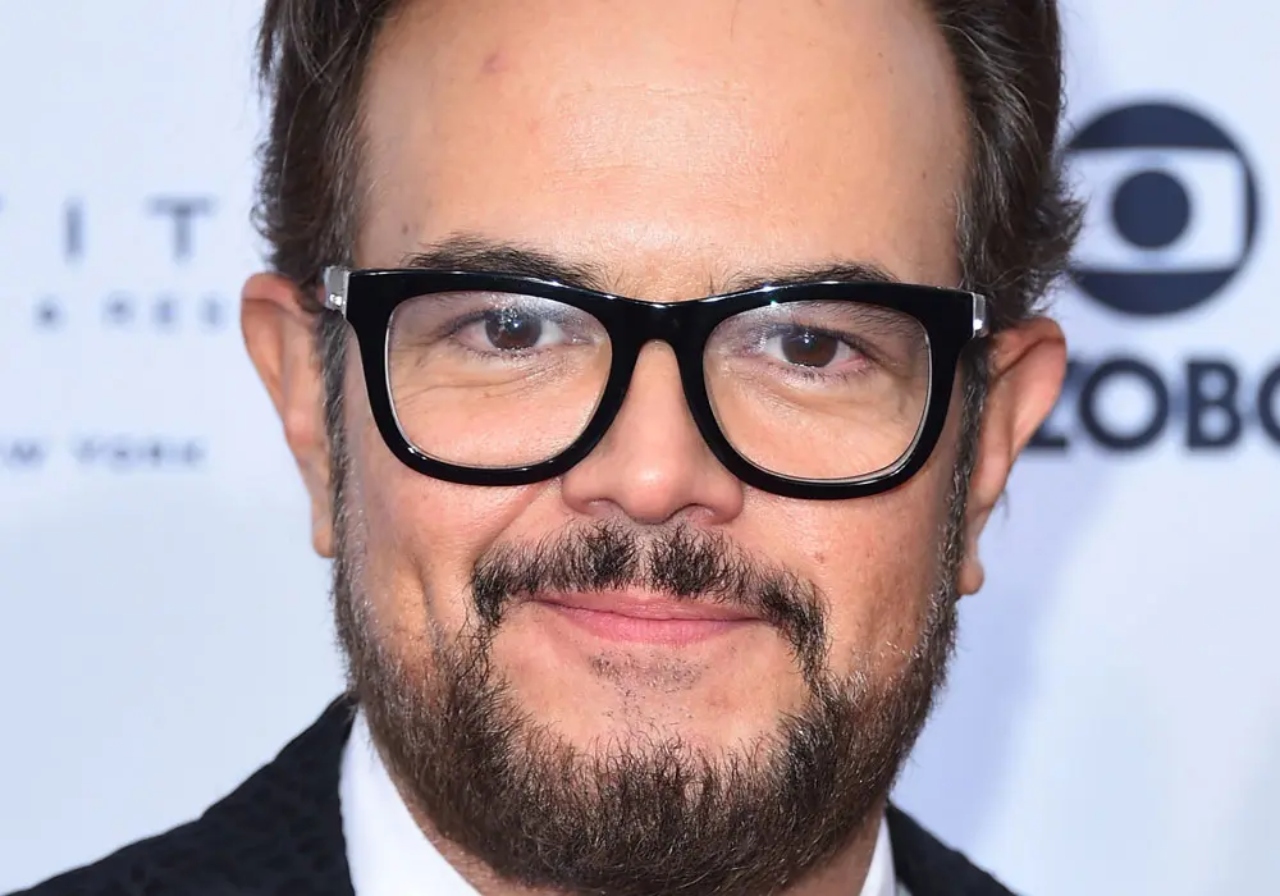 Aleks Syntek fundación
