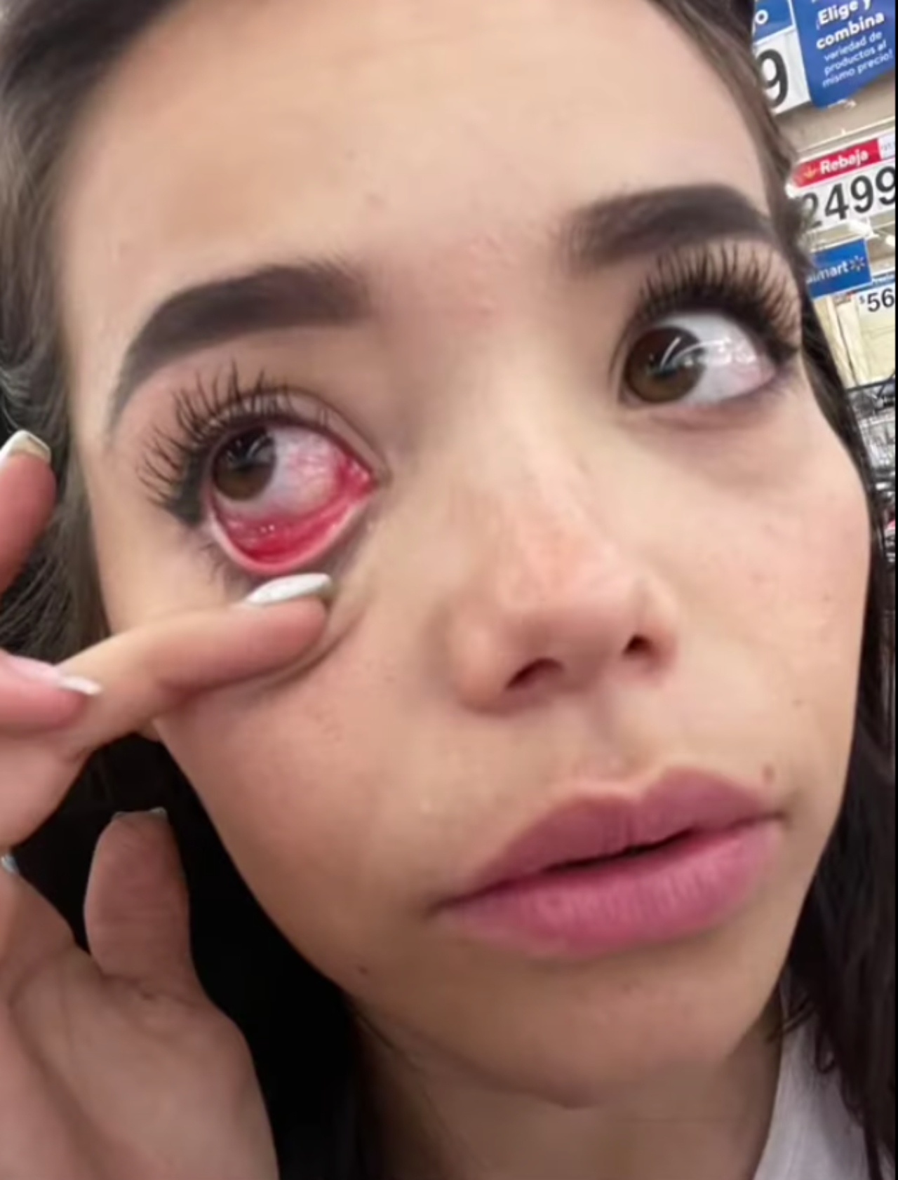 Chica hospital maquillaje Yeri Mua