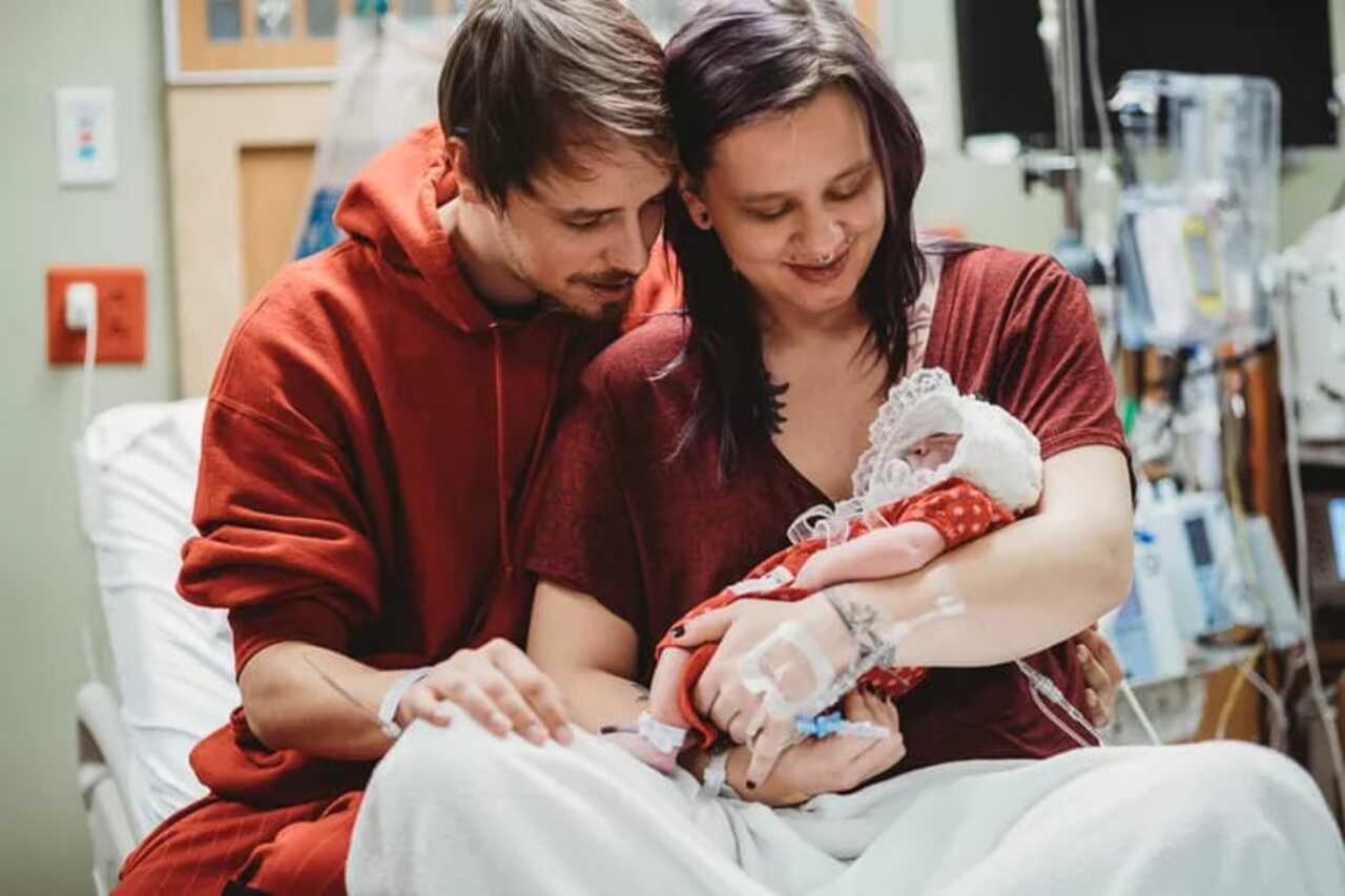 Nace bebé con anencefalia, fallece a la semana y padres deciden donar sus órganos