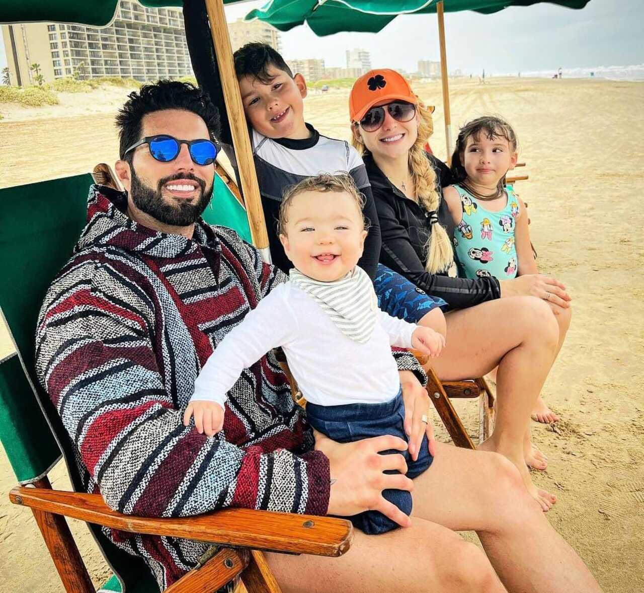 Ella es Marcela Mistral, esposa de Poncho de Nigris con quién tiene tres hijos