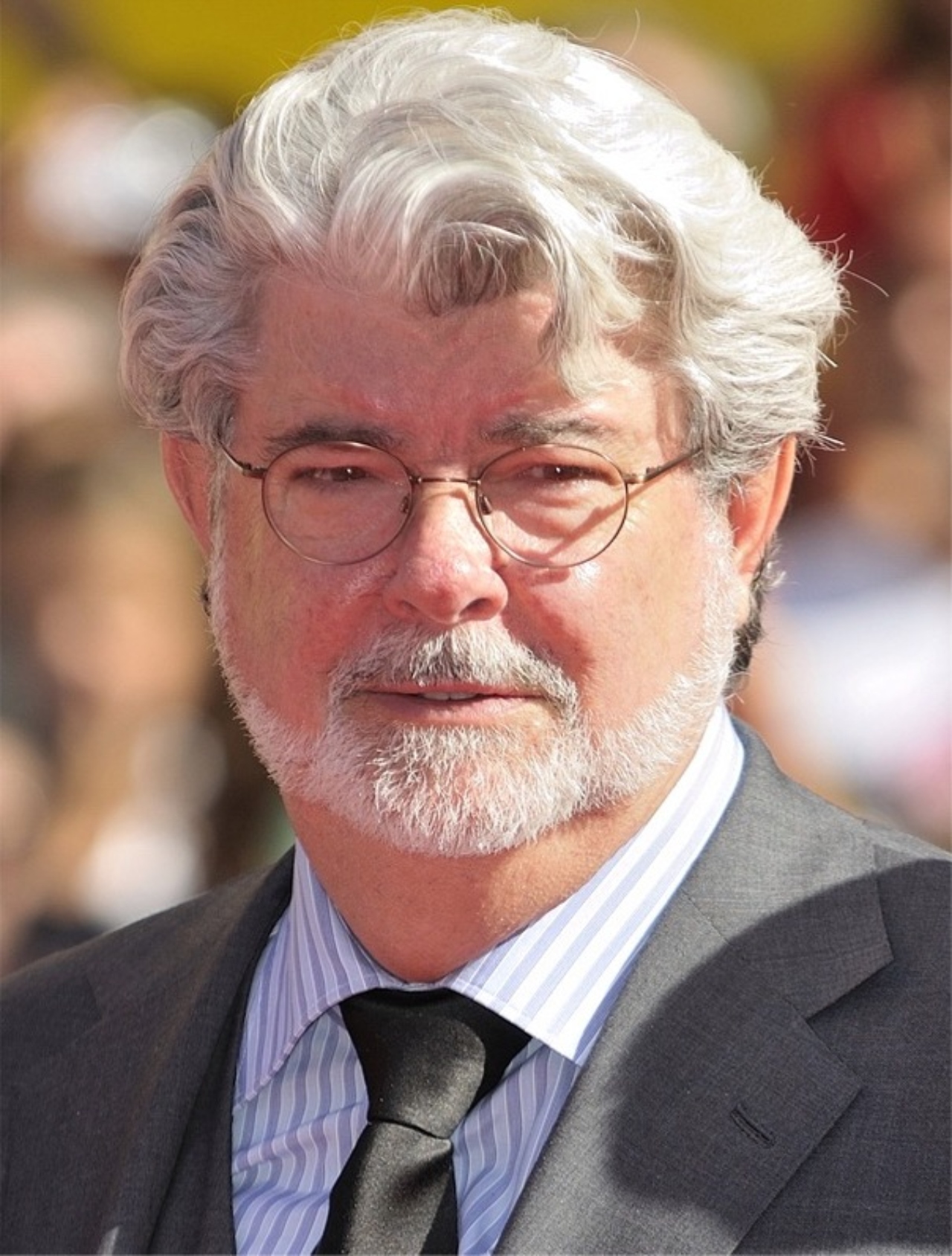 Issabela Camil George Lucas interesado en ella