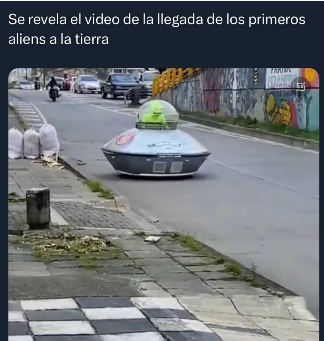 aliens extraterrestres memes reales calle