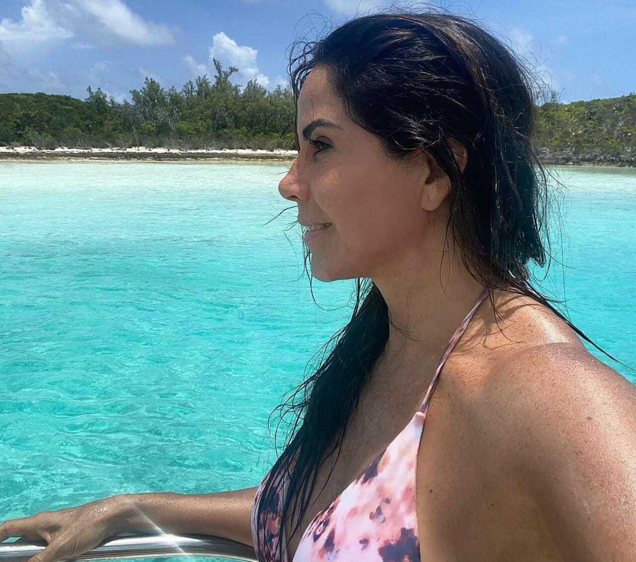Paola Rojas sorprende en bikini con increÃ­ble figura