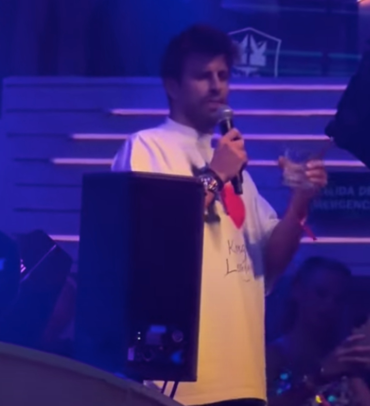 Gritan Shakira Piqué humillación