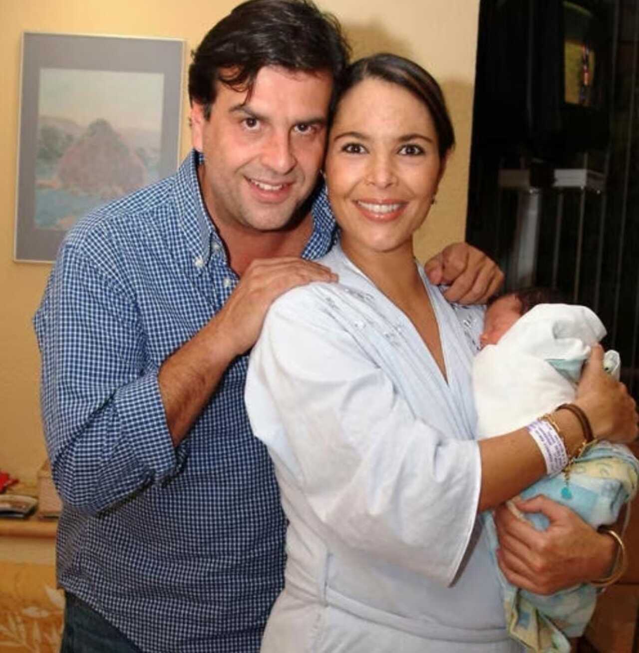 Hijos de famosos que quedaron huérfanos desde pequeños