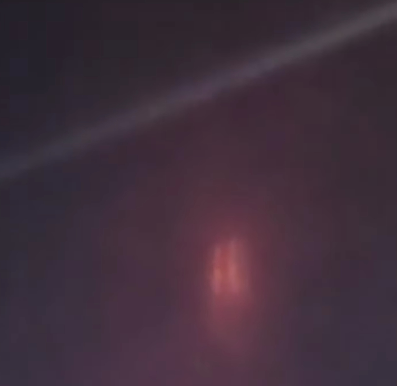 aliens tiktok tabasco luces rojas