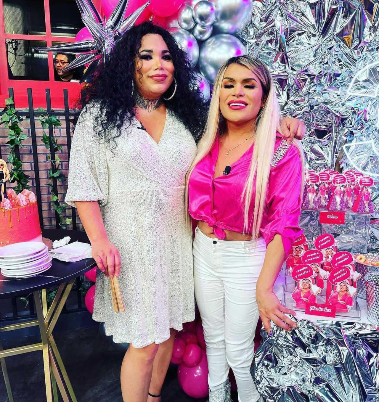 Maquillista de Liverpool revela que lo sancionaron por arreglar a Wendy Guevara: “por trans y vulgar”